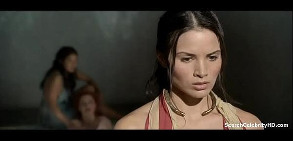  Lucy Lawless Katrina Law in Spartacus 2010-2013